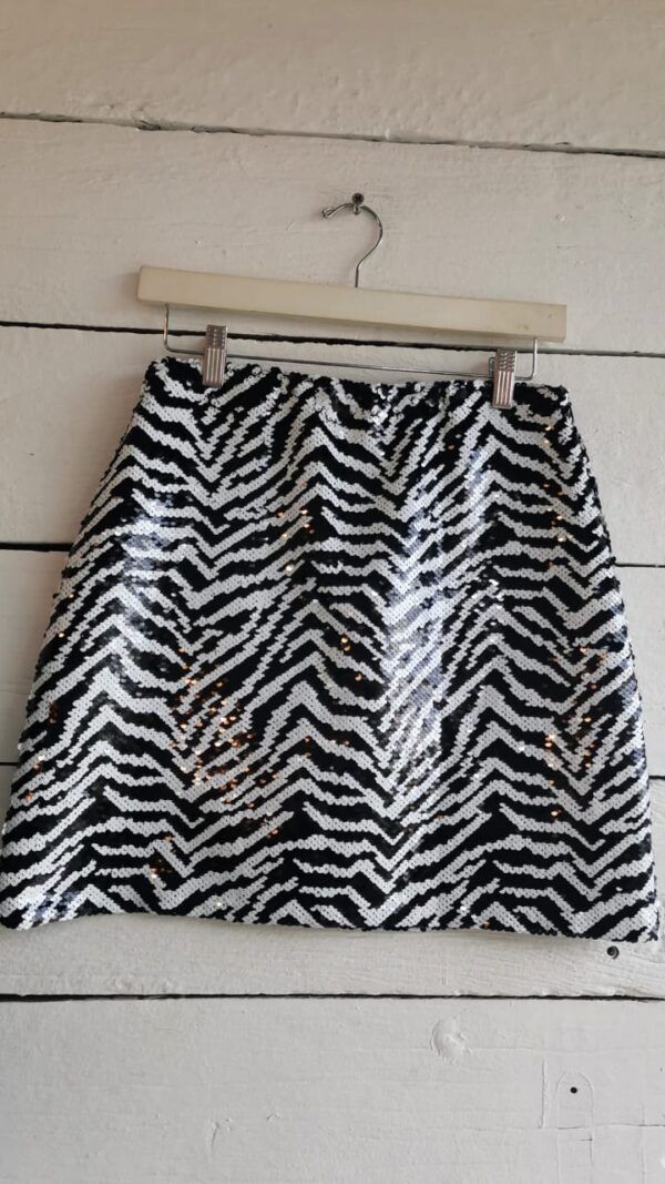 Falda estampado zebra en lentejuelas